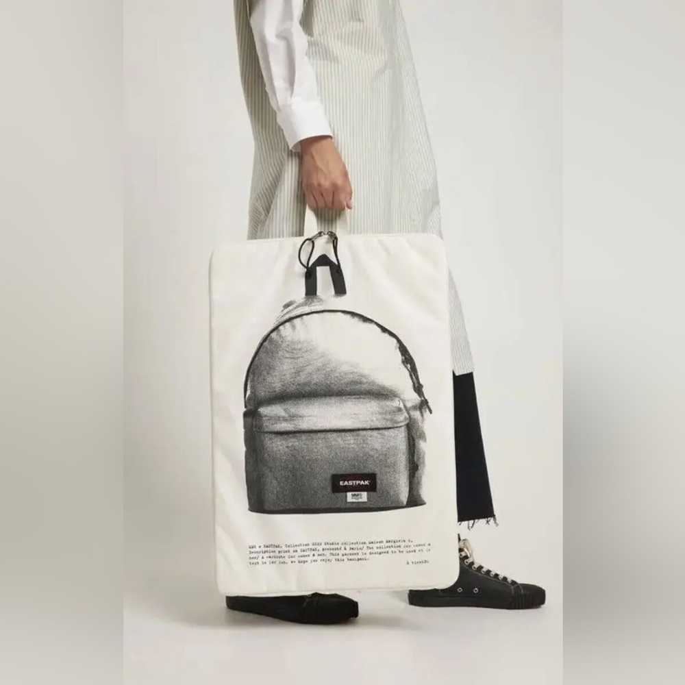 ⛔️*NEW* Margiela × Eastpak Collab - Oversized Poster Backpack - Picture 4 of 10